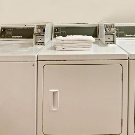 Super 8 By Wyndham Plano/Dallas Area Ngoại thất bức ảnh